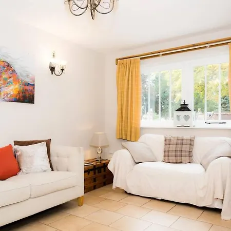 Piper Cottage, Bilbrough, York * Bilbrough