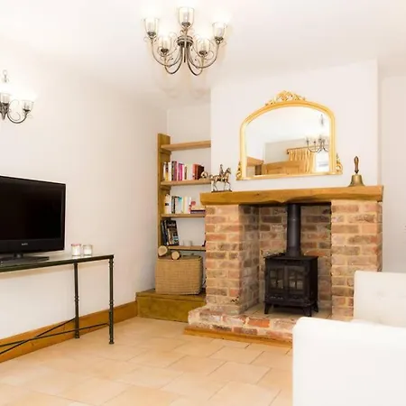 Piper Cottage, Bilbrough, York * Bilbrough