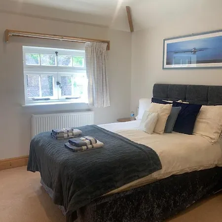 Piper Cottage, Bilbrough, York * Bilbrough