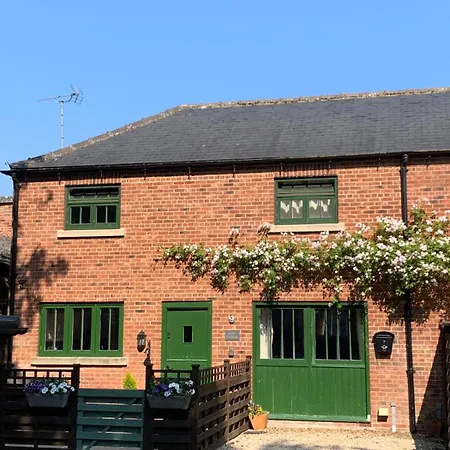 Piper Cottage, Bilbrough, York *